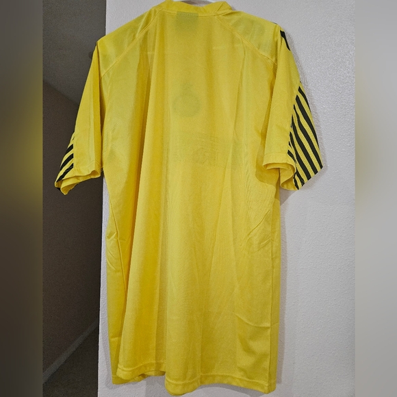 Vintage Yellow Inter Milan Soccer Men's Jersey - Picture 4 of 7